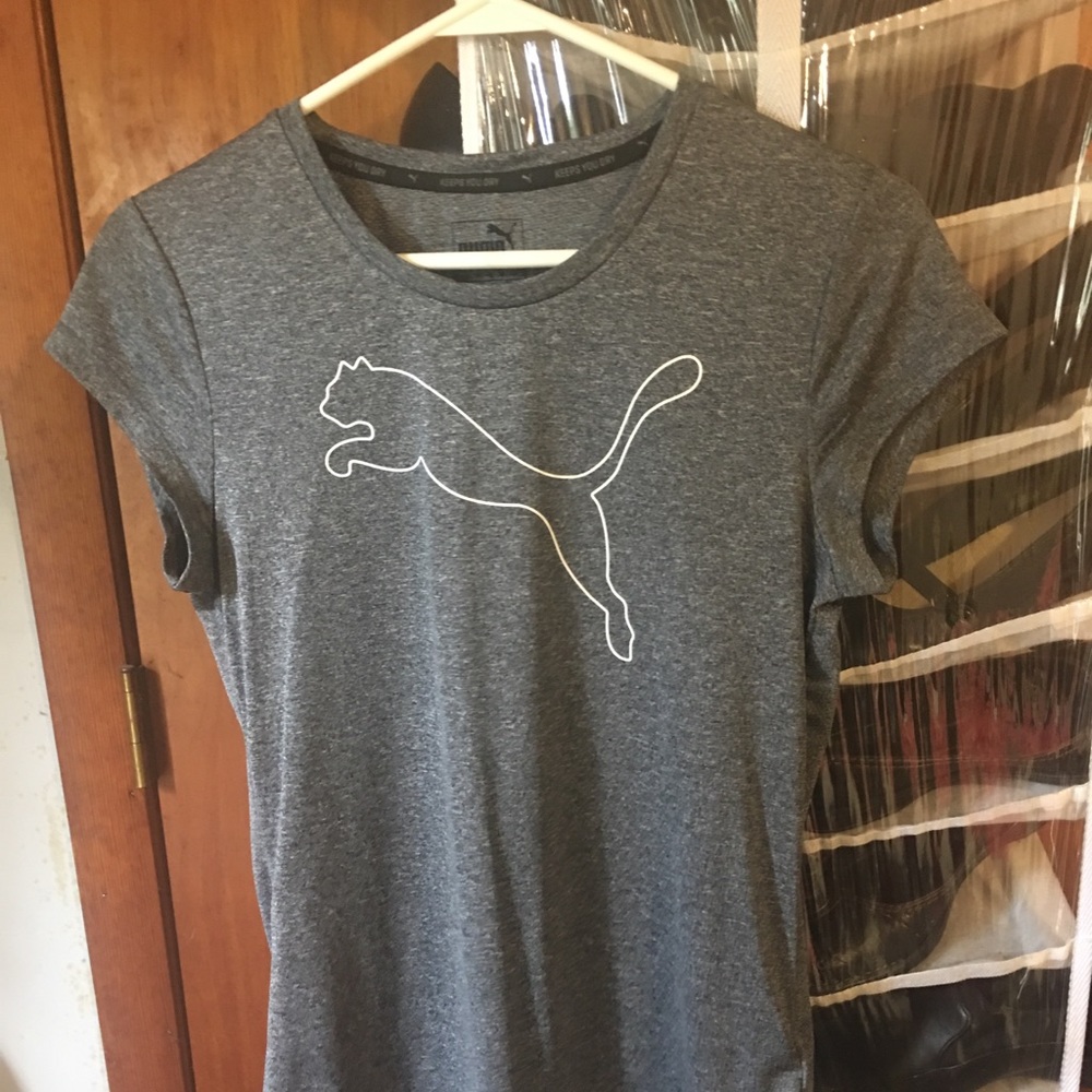 Puma Athletic T-shirt